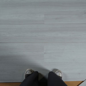 แผ่น<span class=keywords><strong>ยาง</strong></span>พีวีซีไวนิล<span class=keywords><strong>กระเบื้อง</strong></span>พลาสติกแผ่นไม้กันน้ำกันลื่นหรูหราทันสมัย - Product Image 2