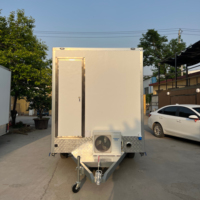 Remorque de salles de bains extérieures portables de luxe en Chine Design moderne pour l'utilisation de caravane de camping comme toilette mobile de style maison
