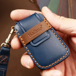 Hot Selling High Quality Genuine Leather Car Remote Smart Key Holder with Hook Auto Keychain