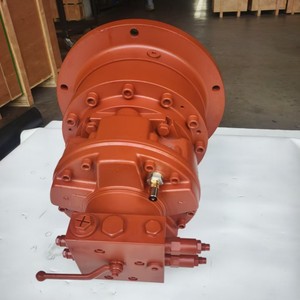 Moteur hydraulique et réducteur MacGregor GM2-3500R24 de type poussoir radial-meridien pour machine de couvercle de trappe - Product Image 4