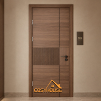 Porte intérieure moderne en bois massif à arche, design de porte en bois à dessus rond personnalisé pour la maison, la chambre à coucher, la salle de bain, l'entrée