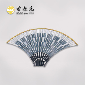 Azulejos de mosaico con forma de abanico de latón con mezcla de vidrio de diseño artístico para decoración de pared y suelo de cocina y baño - Product Image 2