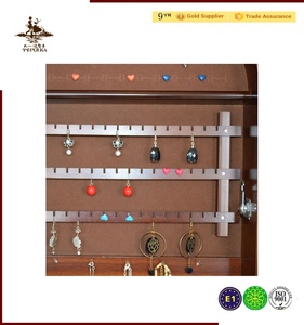 Armoire à bijoux moderne et personnalisée de forme ovale JC48 Meuble de salon en panneau de bois MDF avec miroir sur pied encadré Chambre à coucher - Product Image 6