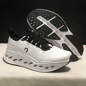 Scarpe Sportive <span class=keywords><strong>On</strong></span> Cloudsurfer Max Comode e Traspiranti, Scarpe da Corsa Casual con Aumento di Altezza e Assorbimento degli Urti - Product Image 1