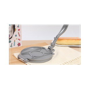 Prensa para Tortillas de Hierro Fundido 8 para Cocina Mexicana - Product Image 4