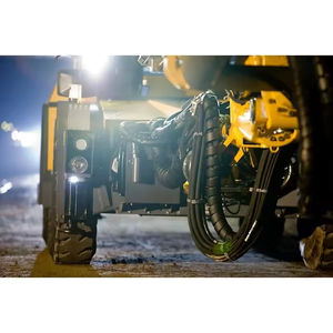 에피록 보머M1L 디젤 싱글붐 자동변속기 지하 풀 유압 점보 드릴 터널 굴착기 판매 - Product Image 4