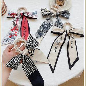 Pañuelo <span class=keywords><strong>de</strong></span> seda <span class=keywords><strong>de</strong></span> doble cara estrecho diademas <span class=keywords><strong>de</strong></span> satén personalizadas con patrones <span class=keywords><strong>de</strong></span> letras - Product Image 4