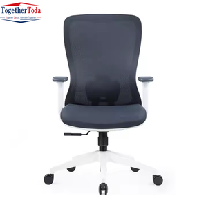 Chaise de bureau pivotante ergonomique moderne bleue en maille rembourrée, idéale pour les bureaux et les salles de réunion - Product Image 1