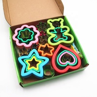 Lot de découpoirs à biscuits en métal en gros – Adorables formes d'animaux, de fleurs et de cœurs pour enfants – Moules à sandwich et à pain en forme d'ours