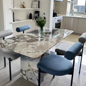 Mesa de mármol natural personalizada de lujo italiano moderno, mesa de comedor con base de piedra, juego de mesa y silla para 8 canicas - Product Image 3
