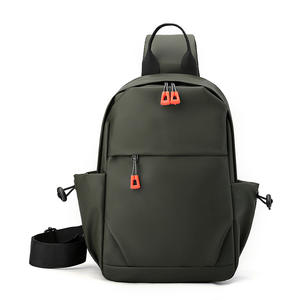 Bolso de Pecho Simple para Hombre, Color Gris, Negro, Verde Militar, Azul Oscuro, Material de Revestimiento Sólido con Puerto USB, Primavera 2025 - Product Image 2