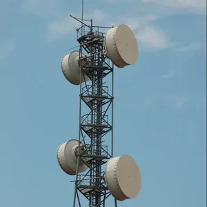 Tours et accessoires de télécommunication à quatre pieds, tour de Communication à Tube unique en acier tubulaire galvanisé