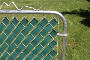 OEM/ODM Green PVC Chain Link UV Resistant Eco-Friendly Waterproof Modern Fence Screen Garden Lawn Edging <b>Flower</b> Bed Border Roll - Product Image 4