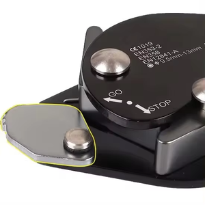 Dispositivo di protezione anticonfiante per autolesionista discensore materiale di sicurezza Auto-frenante corda da arrampicata afferrare per il salvataggio di roccia alpinista - Product Image 5