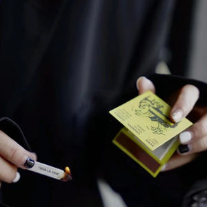 <span class=keywords><strong>Livre</strong></span> d'allumettes en papier personnalisé comme cadeaux <span class=keywords><strong>de</strong></span> promotion, boîte d'allumettes mince en papier brun Offre Spéciale personnalisable - Product Image 3