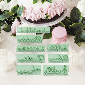 Set di 8 Timbri in Plastica Fatti a Mano per Decorazione Torte, Stampi Personalizzati per Fondente e Biscotti, Lettere per Decorazione Dolci Fai-da-Te - Product Image 3