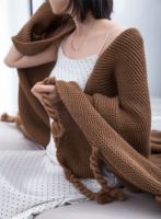 Couverture en tricot doux 100% acrylique 650g avec pompons, style crochet, pour printemps et automne – Couverture décorative pour la maison à prix réduit