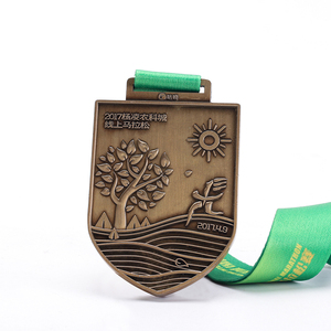 Medalla Deportiva de Metal Rectangular Personalizada, Medalla de Maratón de Bronce Fundido a Presión, Carrera Divertida con Cinta, Logotipo Personalizado - Product Image 3