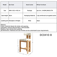 Tabouret de bar avec structure en bois massif frêne/chêne et assise et dossier rembourrés en tissu bouclé