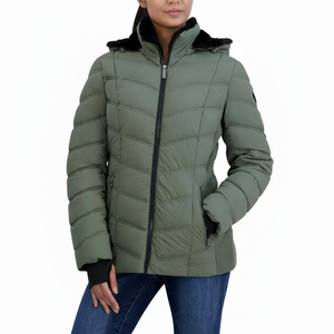 Wholesale High Quality Women Puffer Jacket Custom Logo New Stylish Design Warm Winter Fashion <b>Coat</b> - Product Image 1