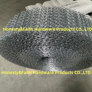 Maille soudée renforcée galvanisée à chaud, diamètre du fil 1,8 mm, longueur du rouleau 140 mètres, HS-250513007, pour pipelines pétroliers - Product Image 2