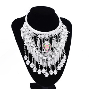 <span class=keywords><strong>Collana</strong></span> Choker Sportiva in Rame con Decorazioni Etniche Miao Dong per Donne, Gioiello da Palcoscenico per Festival e Spettacoli - Product Image 1