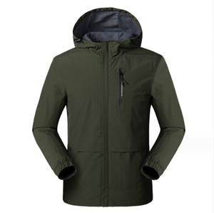 Benutzer definiertes Logo Frühling Herbst Outdoor Sturm jacke Herren Dünne Freizeit jacke Atmungsaktive wind dichte Regen jacke Bergsteiger kleidung - Product Image 6
