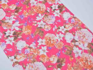 Voile suisse japonaise <span class=keywords><strong>en</strong></span> polyester imprimé floral numérique personnalisé pour une utilisation <span class=keywords><strong>en</strong></span> extérieur par <span class=keywords><strong>les</strong></span> filles, <span class=keywords><strong>les</strong></span> femmes soudanaises, <span class=keywords><strong>les</strong></span> toub, <span class=keywords><strong>les</strong></span> dirac somaliens - Product Image 5