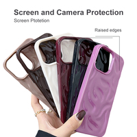Coques antichoc en TPU de qualité supérieure avec motif floral électroplaqué, personnalisables avec logo et design, pour objectifs inspectés par le contrôle qualité.