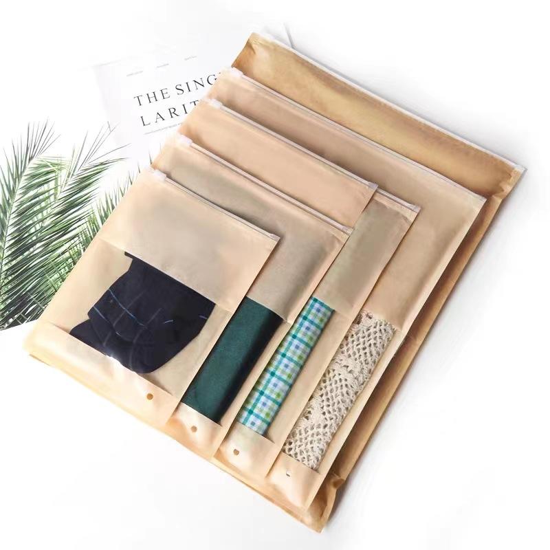 กระดาษคราฟท์สีน้ำตาลพร้อมหน้าต่าง