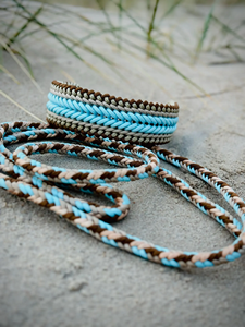 Duurzaam En Comfortabel 5Cm Breed Blauw Gevlochten Paracord Hond Martingale Kraag Met Leer En Leiband Set - Product Image 2