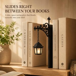 โคมไฟถนนจิ๋วสไตล์วินเทจ สำหรับตกแต่งมุมอ่านหนังสือ ไฟ LED แขวนได้ ใช้ตกแต่งห้องอ่านหนังสือ โคมไฟตั้งโต๊ะสีดำด้าน ขนาดเล็ก - Product Image 4