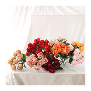 ดอกกุหลาบประดิษฐ์สำหรับงานแต่งงานงานเลี้ยงวันเกิดของตกแต่งโชว์รูมดอกไม้ - Product Image 1