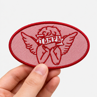 Appliques brodées en tissu sergé, patchs personnalisés de designer, logo 3D en lettres, broderie thermocollante pour vêtements, chapeaux, sacs