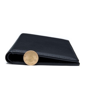 Cartera de Pasaporte Antirrobo de Cuero Genuino, Protector de Tarjetas de Crédito, Porta Dinero, Estilo Vintage Unisex, Porta Identificación y Licencia de Conducir - Product Image 3