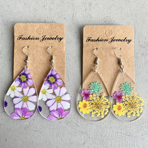 Boucles d'oreilles en acrylique goutte à goutte imprimé pendentif saint valentin boucles d'oreilles pour femmes Uionen 2365 - Product Image 1