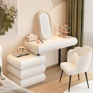 Coiffeuse minimaliste pour chambre à coucher avec miroir à panneau LED intégré, durable, grande capacité, ensemble de <span class=keywords><strong>meubles</strong></span> - Product Image 1