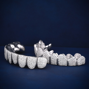 Grillz modernes en argent sterling 925 avec diamants Moissanite pour hommes et femmes, bijoux de luxe tendance avec finition brillante de qualité supérieure - Product Image 1