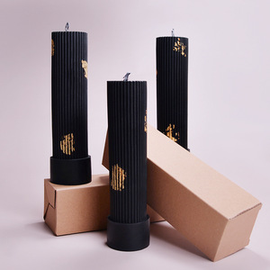 Velas Aromáticas Cilíndricas Negras Jinbo GM-044, Decoración para Bodas y Hogar, Fragancia - Product Image 1