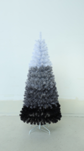 Arbre de Noël coloré pré-éclairé articulé de 1,5 à 3 m, LED blanc chaud, matériau ignifuge, pour décoration extérieure de centres commerciaux et hôtels, personnalisable - Product Image 2