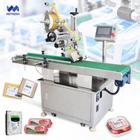Machine automatique d'application d'étiquettes pour sacs PP, sacs poly, couvercles de gobelets en plastique, avec application sur le dessus, le dessous, les côtés et les étiquettes