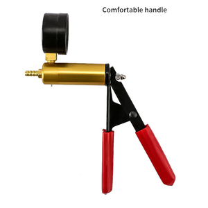 Kit de purge de <span class=keywords><strong>freins</strong></span> 16 pièces avec pompe à vide manuelle pour systèmes de purge de <span class=keywords><strong>freins</strong></span> et d'embrayage automobiles - Product Image 3