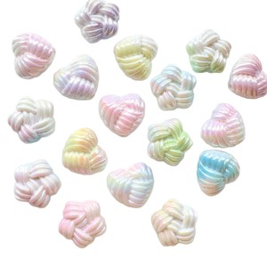 Perles en vrac en gros fleurs mignonnes/amour Uv dégradé armure torsion Texture perles en vrac bricolage téléphone portable chaîne bijoux perles - Product Image 5