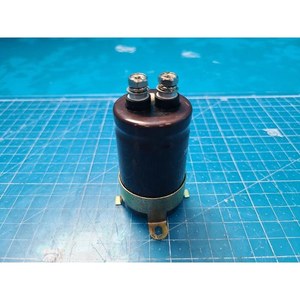 Condensador Electrolítico de Aluminio NIPPON CHEMI-CON 2NH808 Usado Como Pieza de Repuesto para Equipos de Semiconductores - Product Image 4