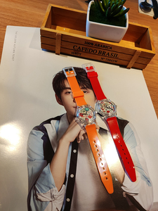 Bán buôn tùy chỉnh chuyên nghiệp nhựa thể thao thời trang đồng hồ 16mm hợp kim trường hợp thạch anh phong trào loại đồng xu mẫu miễn phí có sẵn - Product Image 3