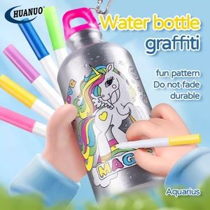 Idée cadeau créative : créez votre propre bouteille d'eau colorée, bouteille d'eau à colorier soi-même - Product Image 1