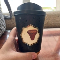 Gobelet en papier à double paroi rotatif personnalisé, vente en gros directe d'usine, gobelet à café jetable, logo personnalisé et plusieurs tailles disponibles