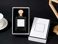Boîte blanche de haute qualité avec logo noir, emballage rigide pour parfum, couvercle élégant à ouverture facile