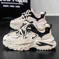 Nouvelles baskets décontractées à semelle épaisse rehaussante, respirantes, en maille, à lacets, légères et tendance pour jeunes