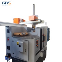 Structure compacte de robot portique intégré avec courroie et guide linéaire pour système de chargement/déchargement automatique de tour CNC